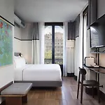 Praktik Essens 3* Barcelona