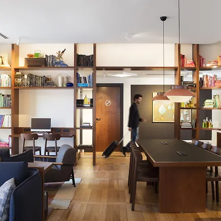 Praktik èssens Barcellona