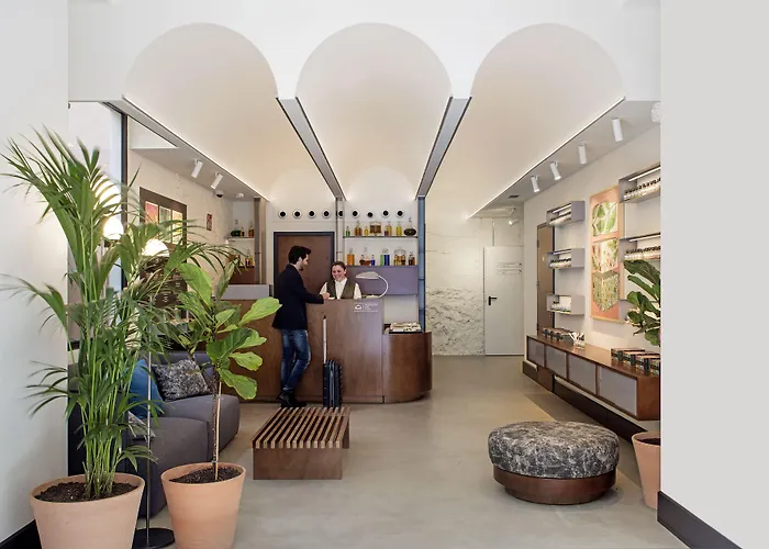 Praktik èssens Hotel 3*