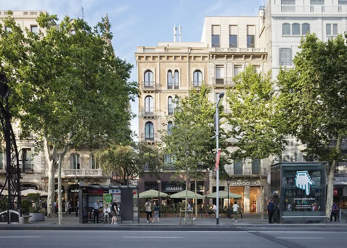 Praktik èssens Hotel Barcellona